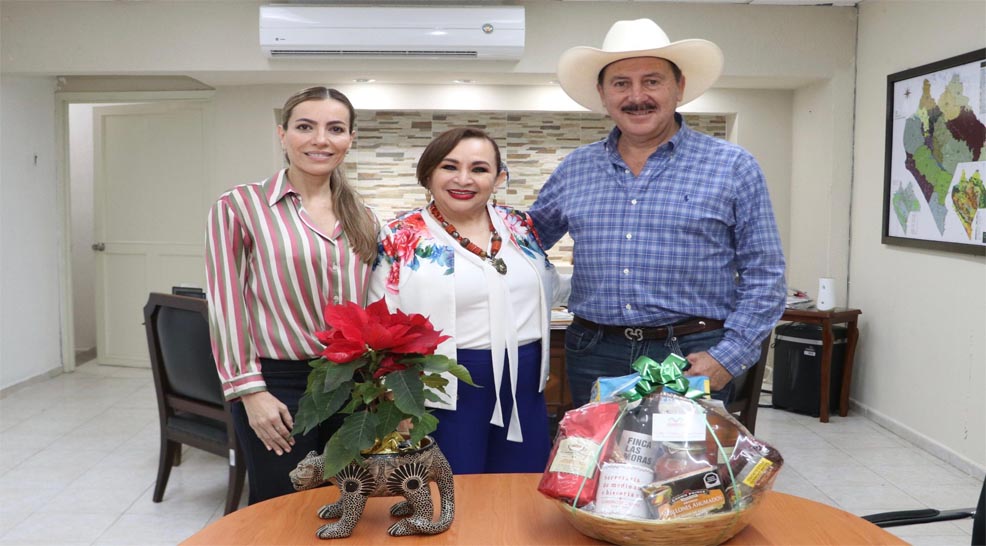 El Secretario de Agricultura, Ganadería y Pesca d