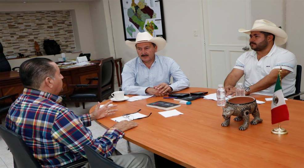 El titular de la Secretaría de Agricultura, Ganad