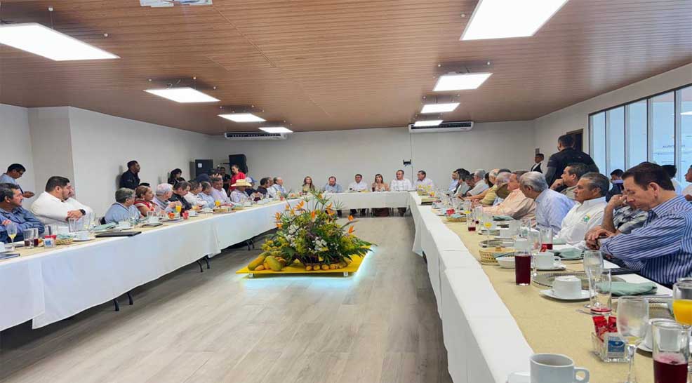 Titular de la SAGyP se reúne en Tapachula con agr
