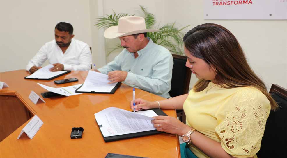 Dan banderazo de salida a maquinaria para desarrol