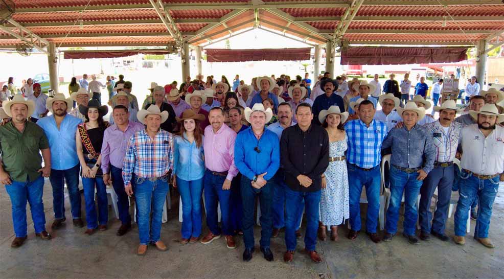 SAGyP y productores Inauguran la Primera Exposici