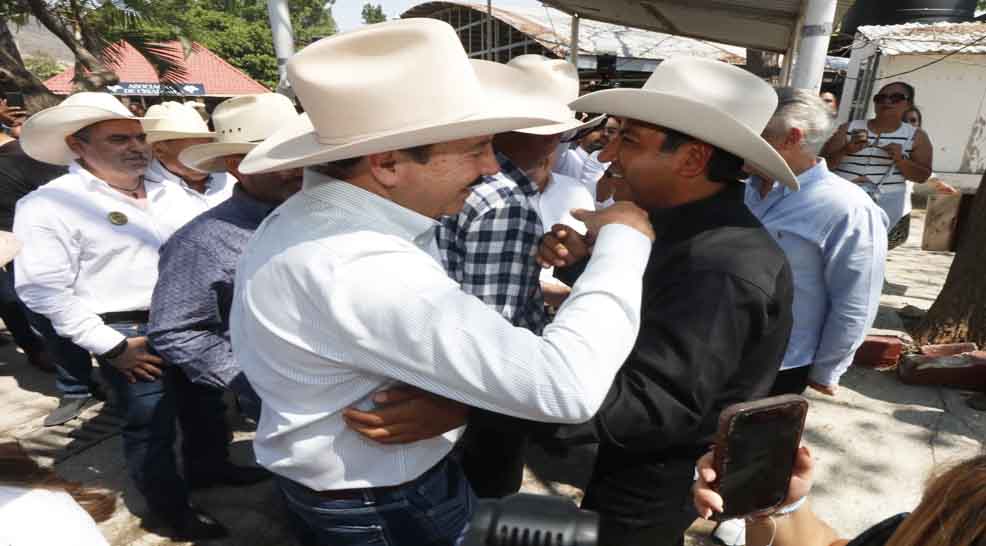 Tuve el honor de acompañar al gobernador Eduardo 