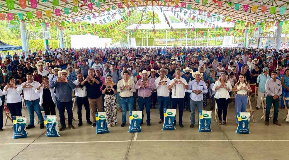Atestigua SAGyP entrega de semillas certificadas d