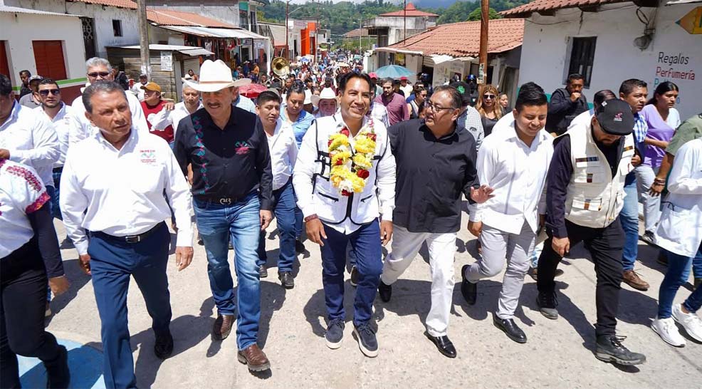 Hoy, junto al gobernador Eduardo Ramírez Aguilar 
