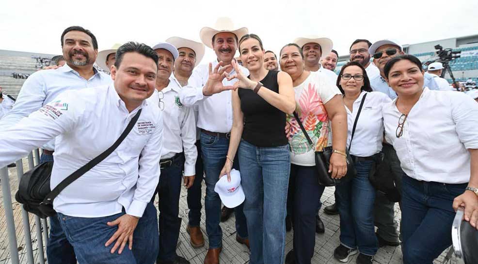 Funcionarios y personal de la Secretaría de Agric